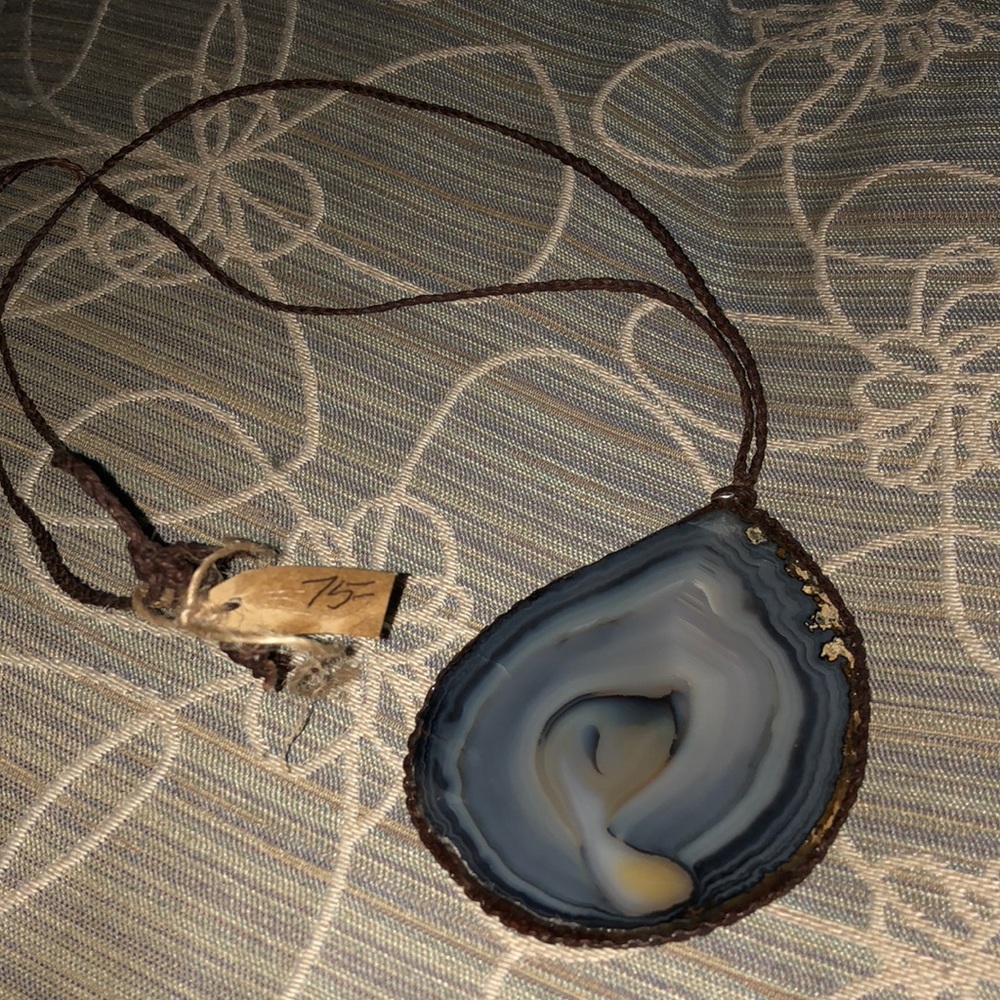 Geo Necklace with Agate and Leather Hemp